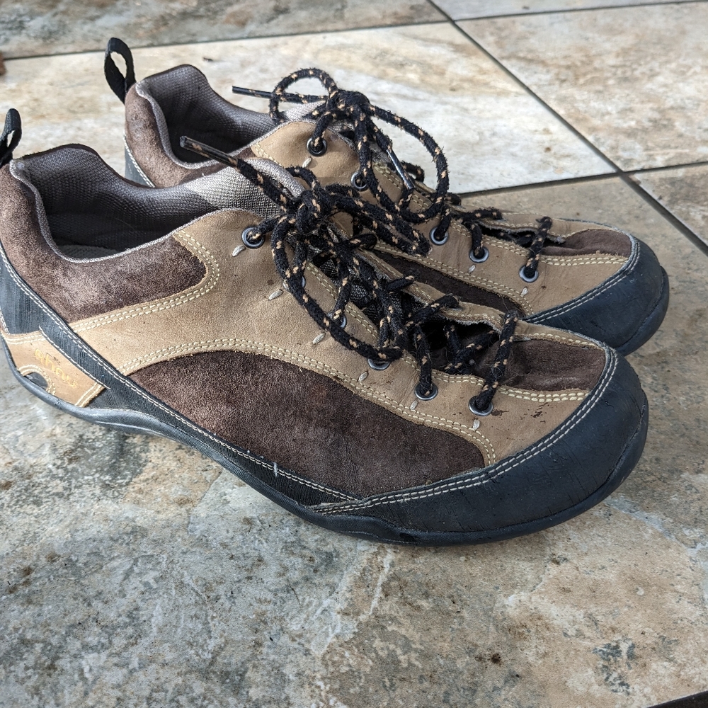 AHNU Hiking Climbing Shoes 8